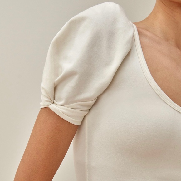 REFORMATION IVORY KNIT PUFF SLEEVE T-SHIRT - Picture 3 of 9